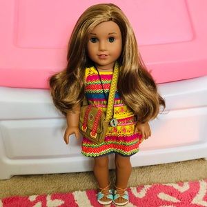 American girl doll 2016 Lea AND messenger bag.